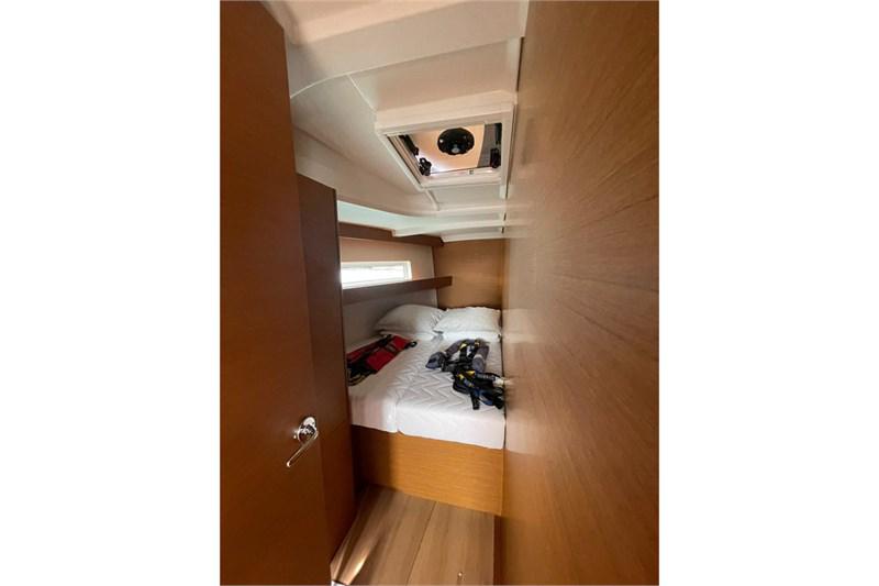 Book yachts online - False - Sun Odyssey 440 (4cab) - Alboran Amaretto (Radazul) - rent