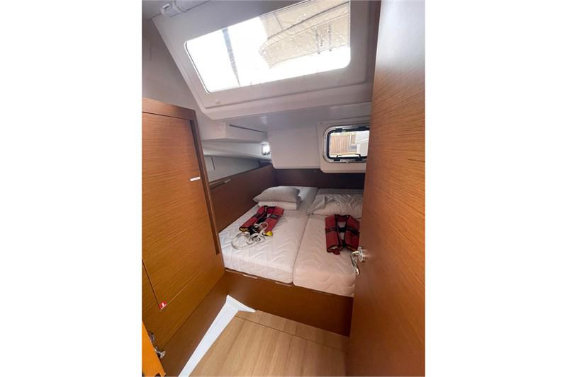Book yachts online - False - Sun Odyssey 440 (4cab) - Alboran Amaretto (Radazul) - rent
