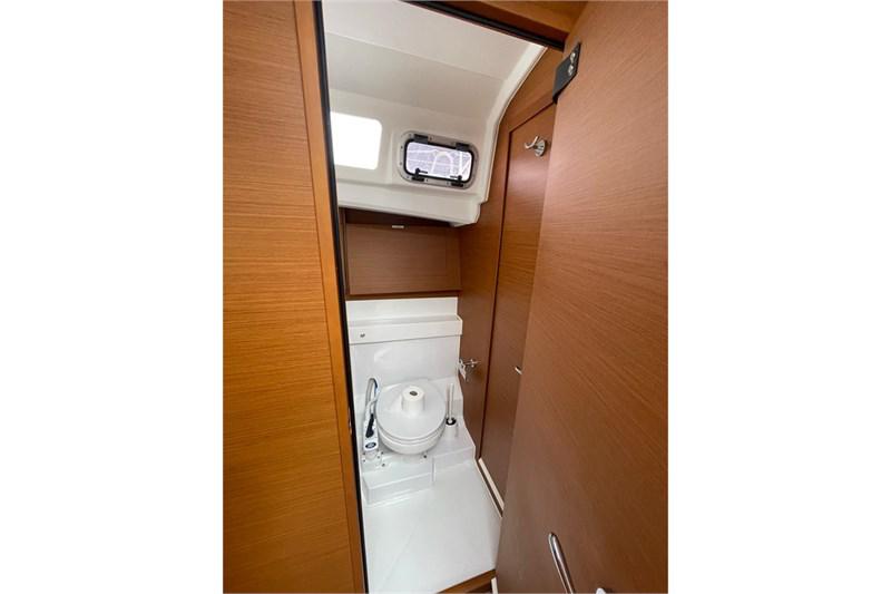 Book yachts online - False - Sun Odyssey 440 (4cab) - Alboran Amaretto (Radazul) - rent