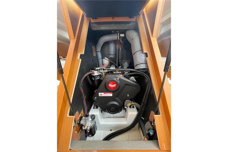 Book yachts online - False - Sun Odyssey 440 (4cab) - Alboran Amaretto (Radazul) - rent