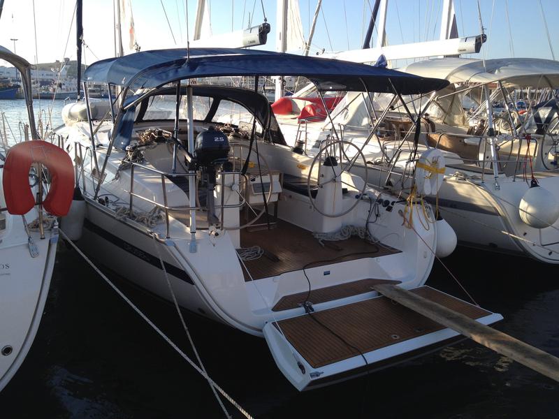 Book yachts online - sailboat - Bavaria 40 Cruiser - Deneb - rent