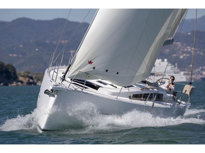 Book yachts online - sailboat - Dufour 430 Grand Large - Echo Ι - rent