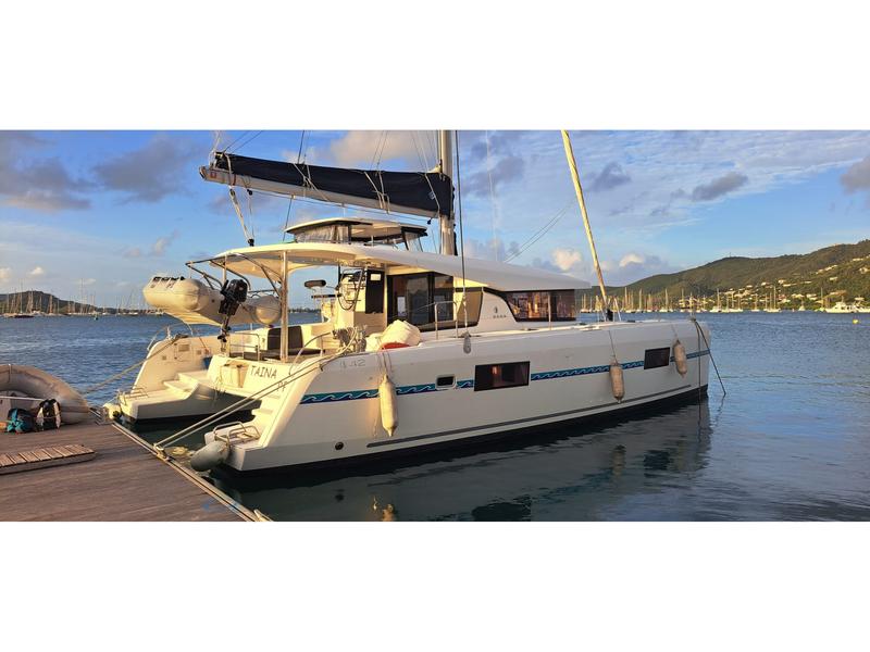 Book yachts online - catamaran - Lagoon 42 - Taina - rent