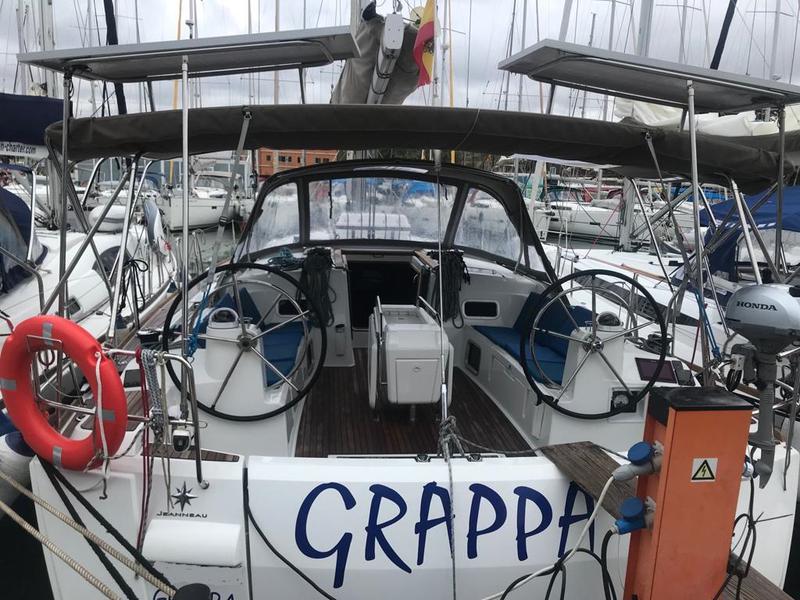 Book yachts online - sailboat - Sun Odyssey 519 - Alboran Grappa (Majorca) - rent