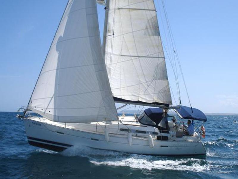 Book yachts online - sailboat - Oceanis 373 - Mirfak - rent
