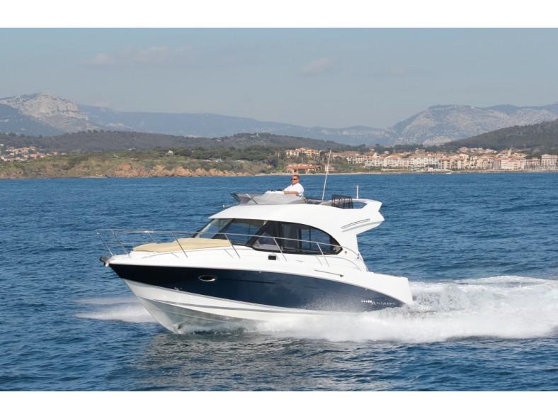 Book yachts online - motorboat - Antares 32 Fly - Katalina - rent