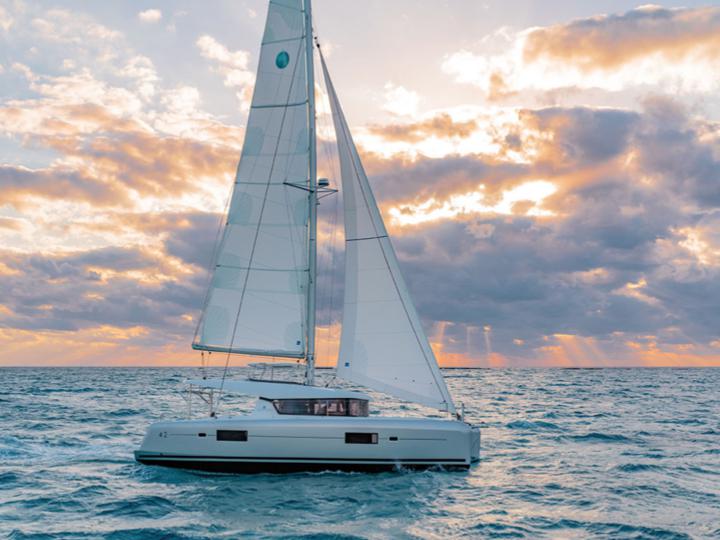 Book yachts online - catamaran - Lagoon 42 - Copernicus (A/C, WM, Generator, Inverter) - rent