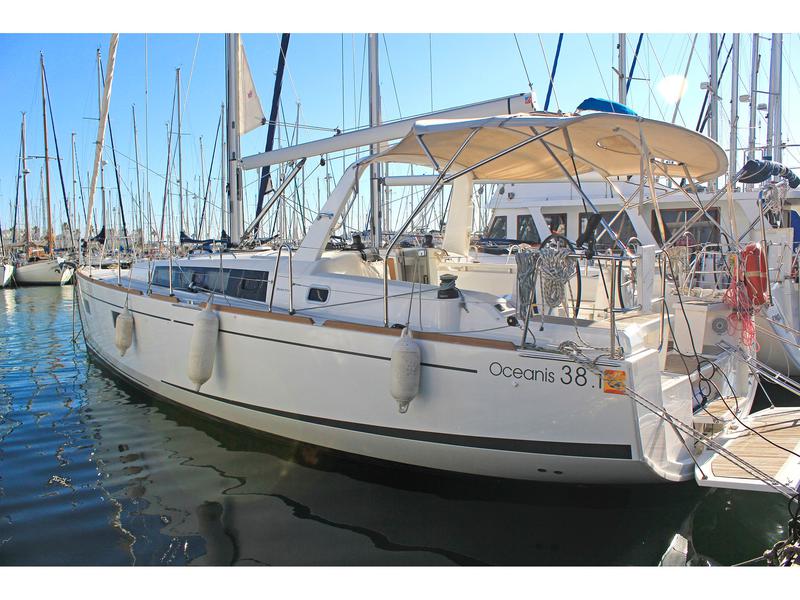 Book yachts online - sailboat - Oceanis 38.1 - VITA - rent