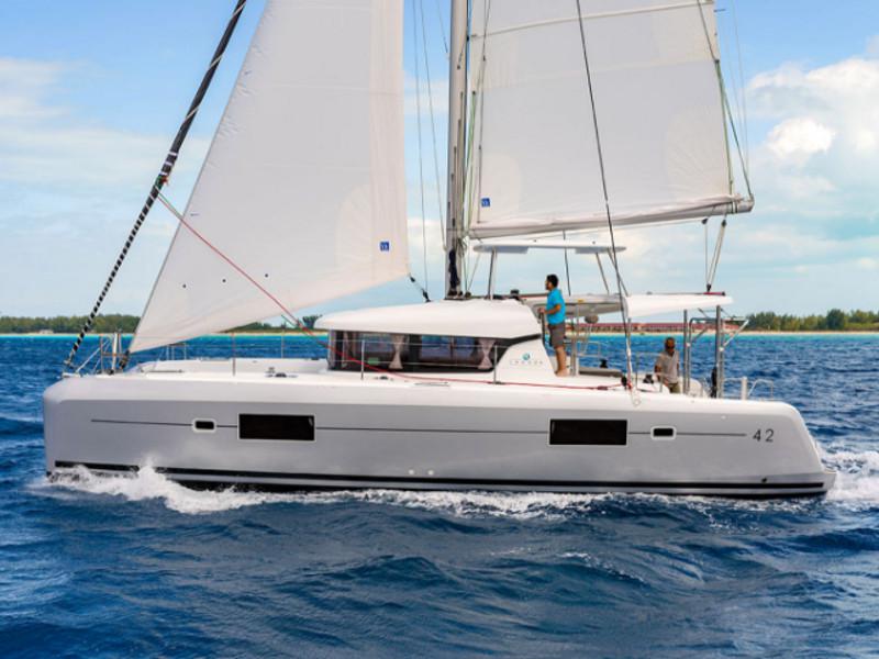 Book yachts online - catamaran - Lagoon 42 - No Name - rent