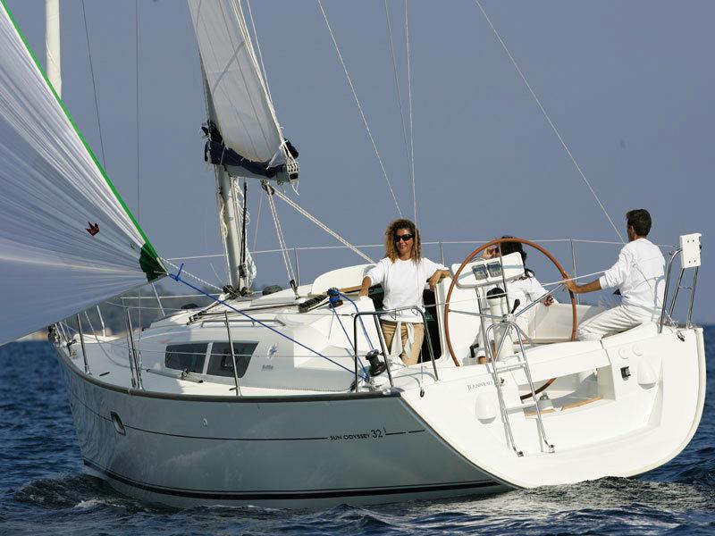 Book yachts online - sailboat - Sun Odyssey 32 i - SO32i-08-L - rent