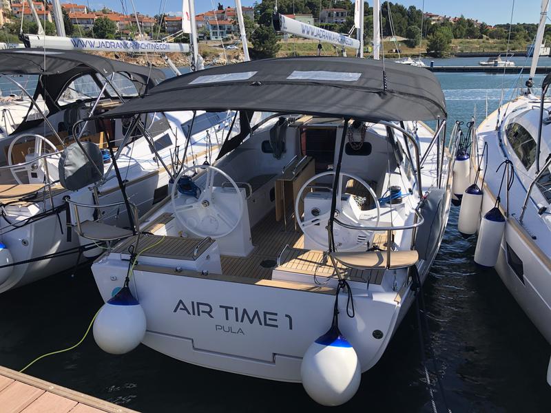 Book yachts online - sailboat - Elan 40 Impression - AIRTIME 1 - rent