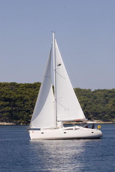 Book yachts online - sailboat - Elan 434 Impression - Ava - rent