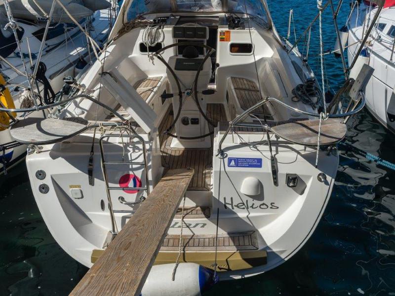 Book yachts online - sailboat - Elan 344 Impression - Helios - rent
