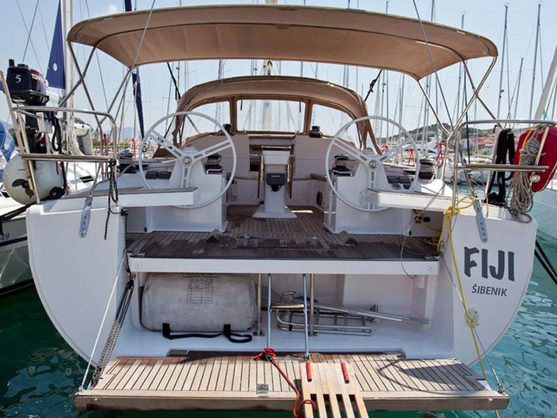 Book yachts online - sailboat - Elan 494 Impression (6) - Fiji - rent