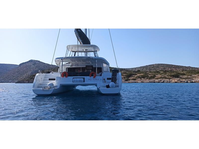 Book yachts online - catamaran - Lagoon 46 - My Tina - rent