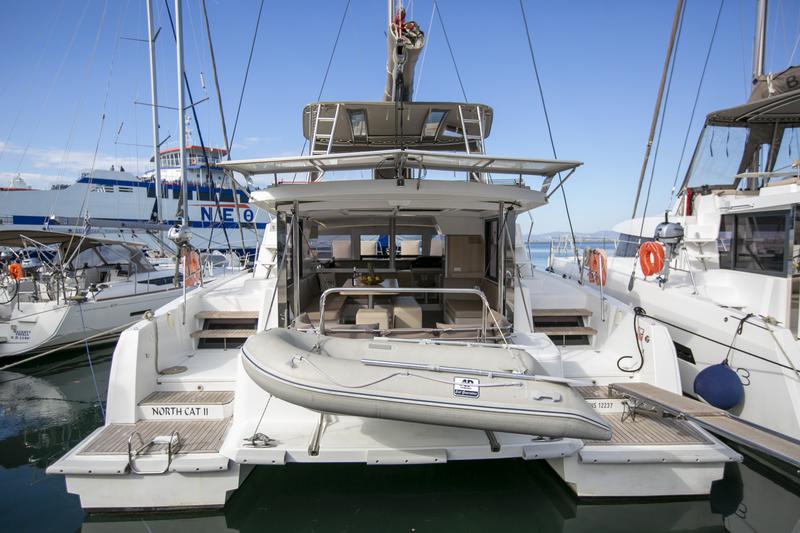 Book yachts online - catamaran - Bali 4.1 - North Cat II / A/C, WM, Generator, solar panels &amp; electric WC - rent