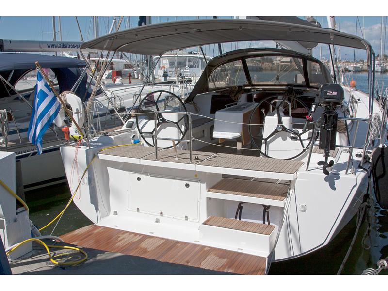 Book yachts online - sailboat - Dufour 460 Grand Large - Vaiana - rent
