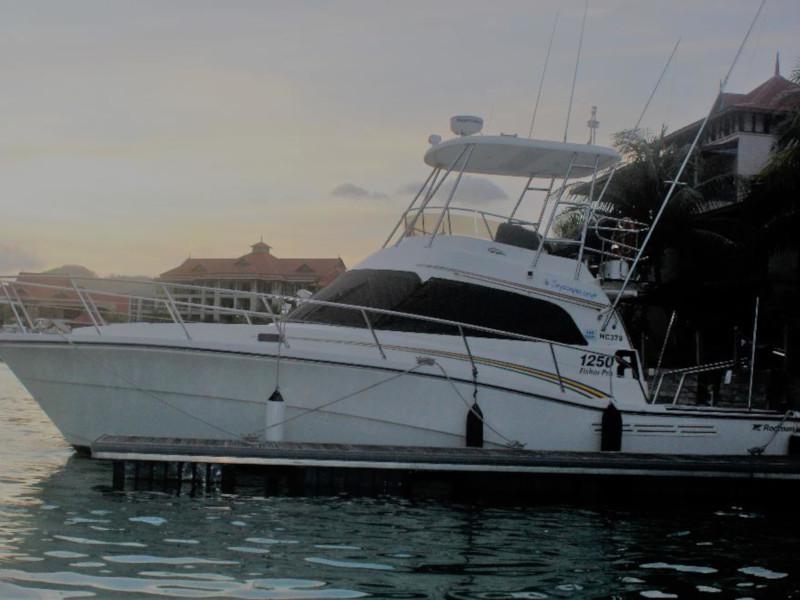 Book yachts online - motorboat - Rodman 1250 Fisher Pro - Mo-Gre - rent