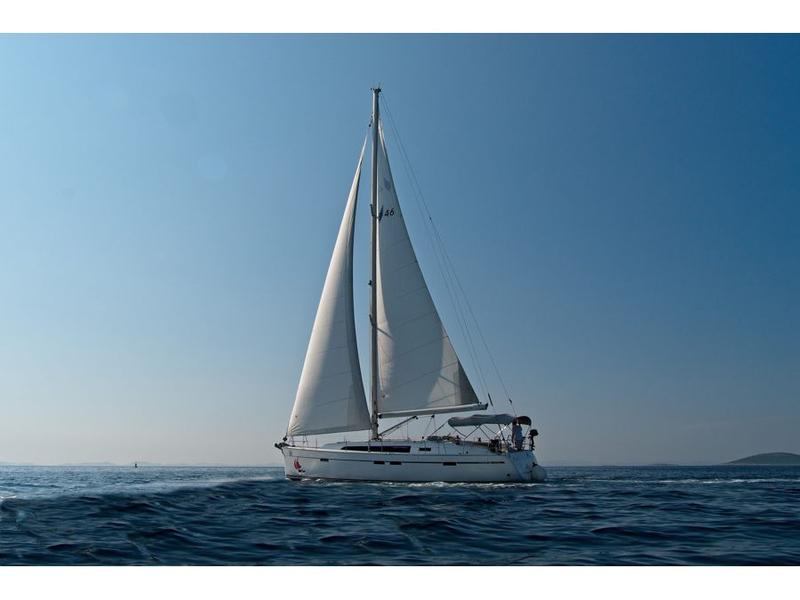 Book yachts online - sailboat - Bavaria 46 CN - MH 41 - rent