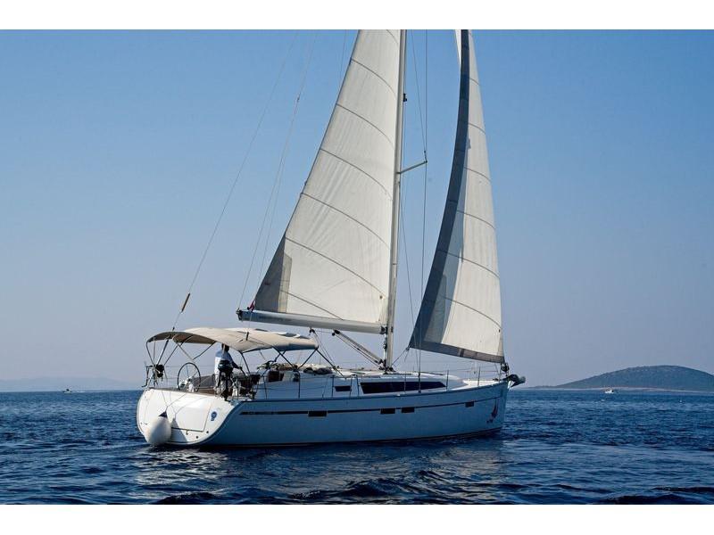 Book yachts online - sailboat - Bavaria 46 CN - MH 48 - rent