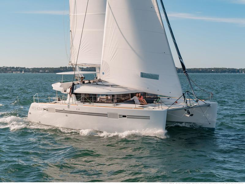 Book yachts online - catamaran - Lagoon 450S - Islette - rent