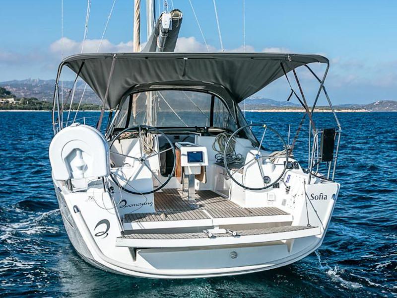 Book yachts online - sailboat - Dufour 350 GL - Sofia - rent