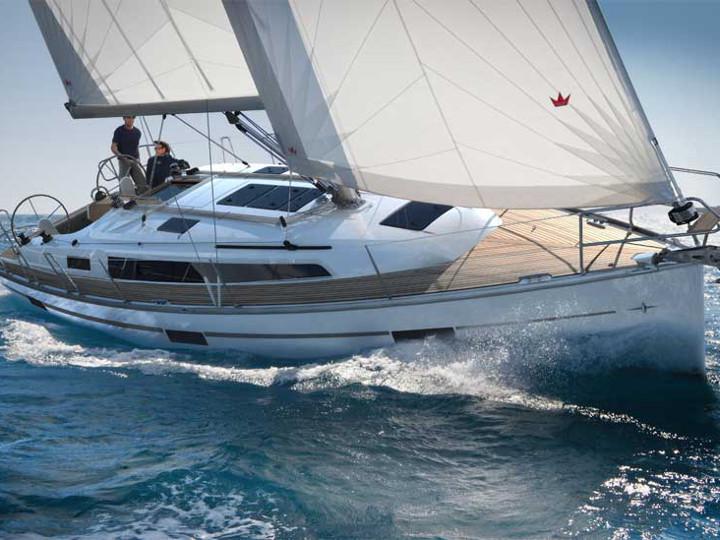 Book yachts online - sailboat - Bavaria 37 Cruiser - Kristina - rent