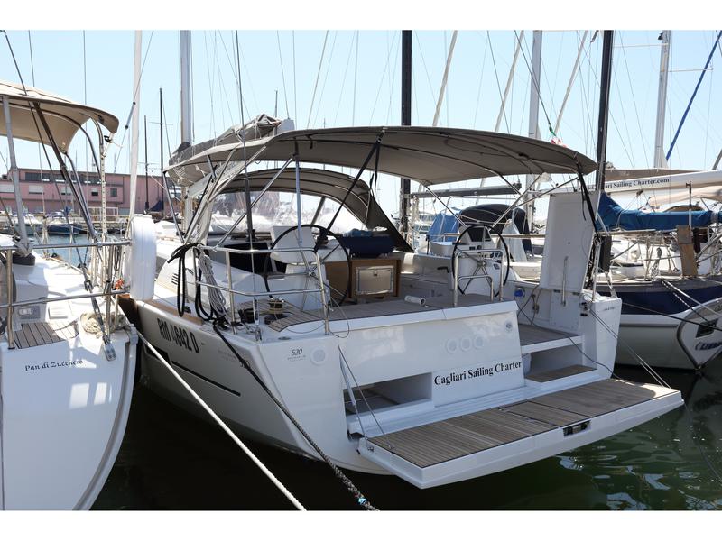 Book yachts online - sailboat - Dufour 520 GL - Cala di Volpe - rent