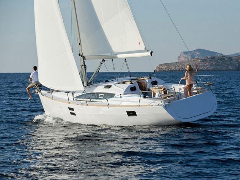 Book yachts online - sailboat - Elan 40 Impression - Silente - rent