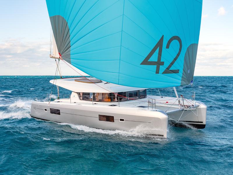 Book yachts online - catamaran - Lagoon 42 - ICE CAT - rent