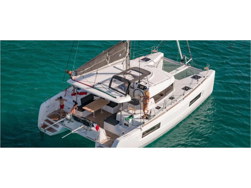 Book yachts online - catamaran - Lagoon 40 - Sail Castor - rent