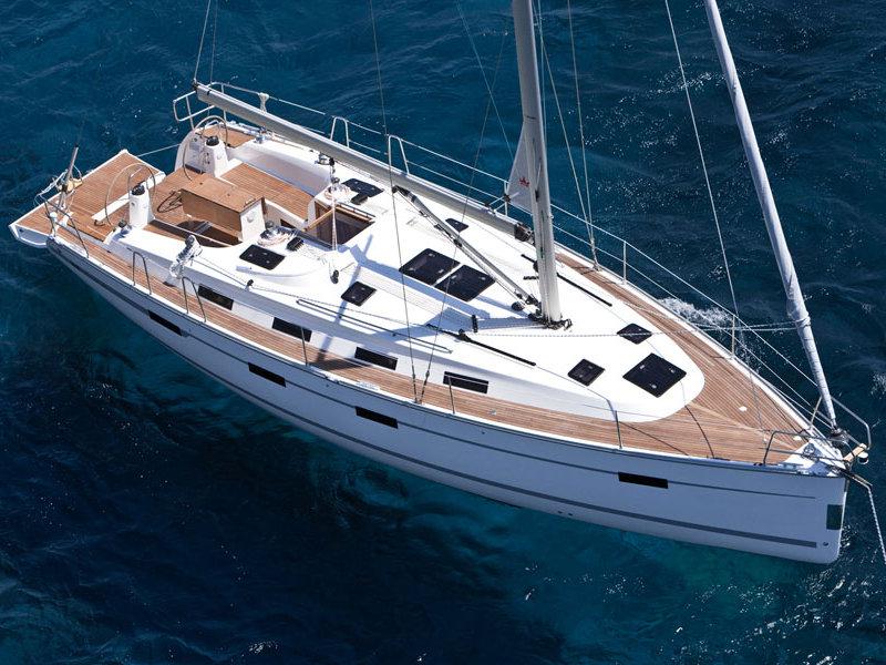 Book yachts online - sailboat - Bavaria 40 Cruiser - Alba Magica - rent