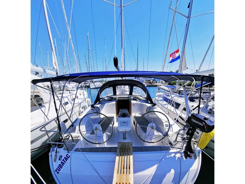 Book yachts online - sailboat - Bavaria Cruiser 41 - Zubatac - rent