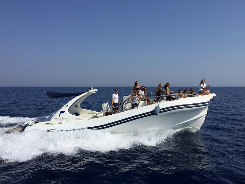 Book yachts online - motorboat - Scanner One 999 - Lidia - rent
