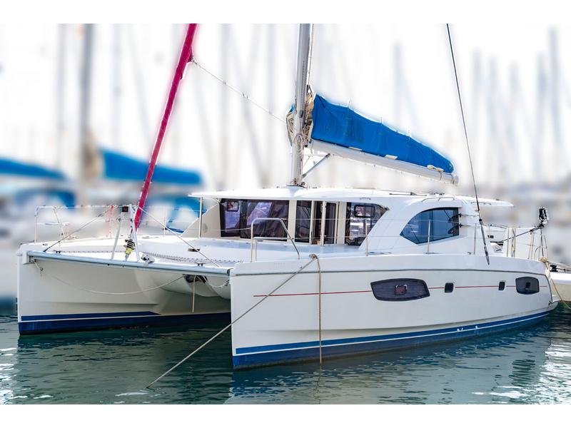 Book yachts online - catamaran - Leopard 444 - Portals Vells - rent