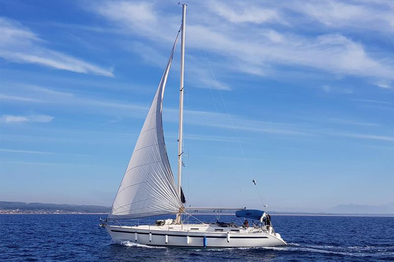 Book yachts online - sailboat - Bavaria 46H - SAIL2DAY - rent