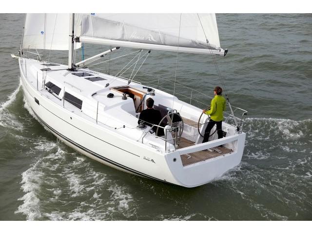 Book yachts online - sailboat - Hanse 375 - Baba Yaga - rent