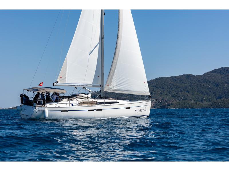 Book yachts online - sailboat - Bavaria 46 Cruiser - Trinity - rent