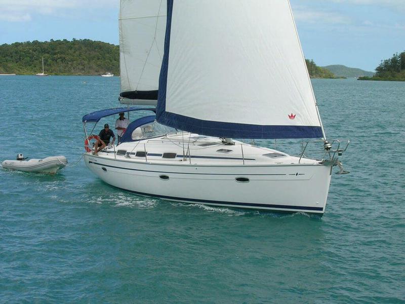 Book yachts online - sailboat - Bavaria 39 Cruiser - Orestis - rent