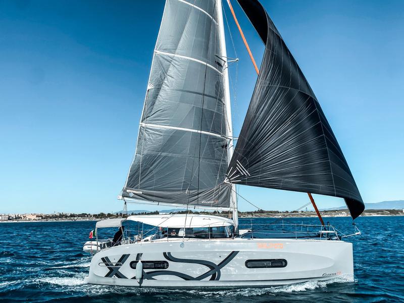 Book yachts online - catamaran - Excess 11 - Sail Speed - rent