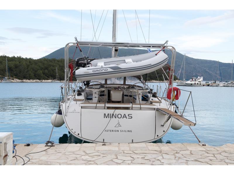 Book yachts online - sailboat - Bavaria Cruiser 56 - Minoas - rent