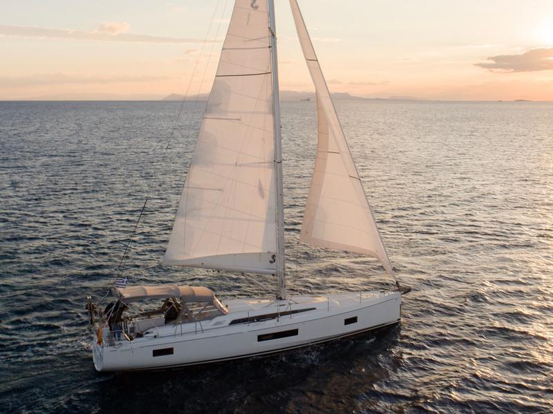 Book yachts online - sailboat - Oceanis 51.1 - Viennastar | A/C, Gen, Water maker, 12 pax - rent