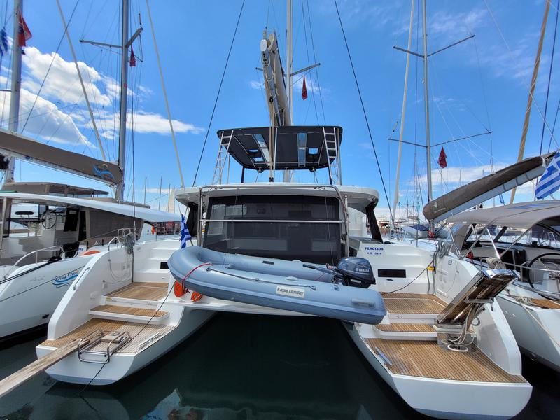 Book yachts online - catamaran - Lagoon 46 - PERGISOS - rent