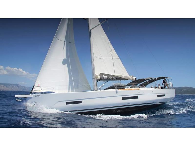 Book yachts online - sailboat - Dufour 530 - SONJA  - rent