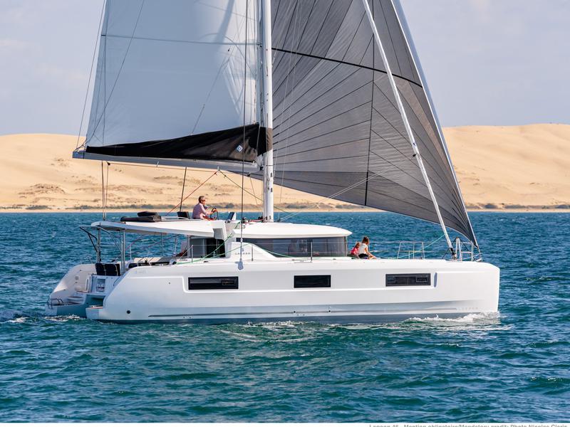 Book yachts online - catamaran - Lagoon 46 - Dream Lagoon - rent