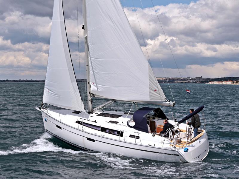Book yachts online - sailboat - BAVARIA C 37 BT - ANDREA - rent