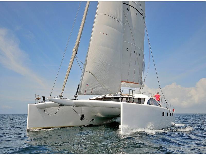 Book yachts online - catamaran - O-Yacht Class 4 - d Aonyx - rent