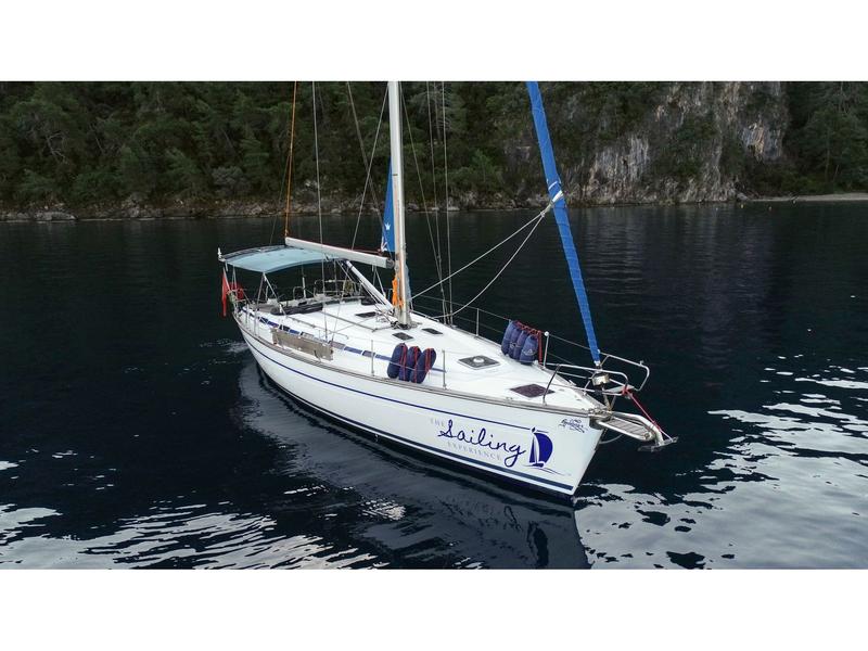 Book yachts online - sailboat - Bavaria 44 Cruiser - Sahbaz - rent