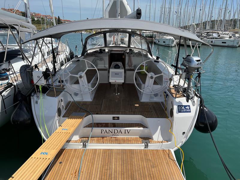 Book yachts online - sailboat - Bavaria Cruiser 46 - Panda IV - rent