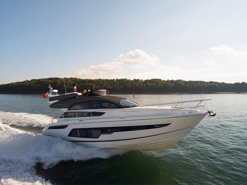 Book yachts online - motorboat - Fairline Squadron 50 - Get Lucky - rent